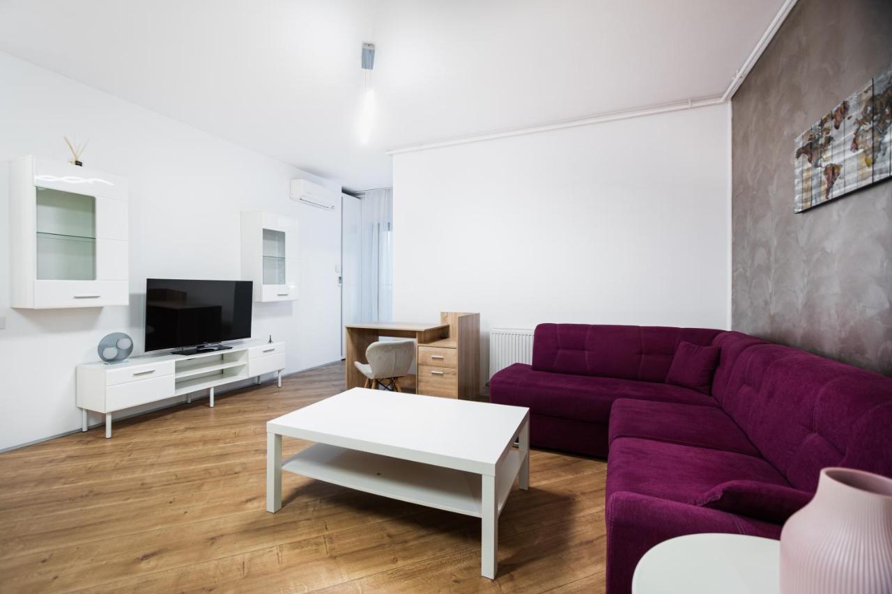 Apartment Luxury Pipera *
