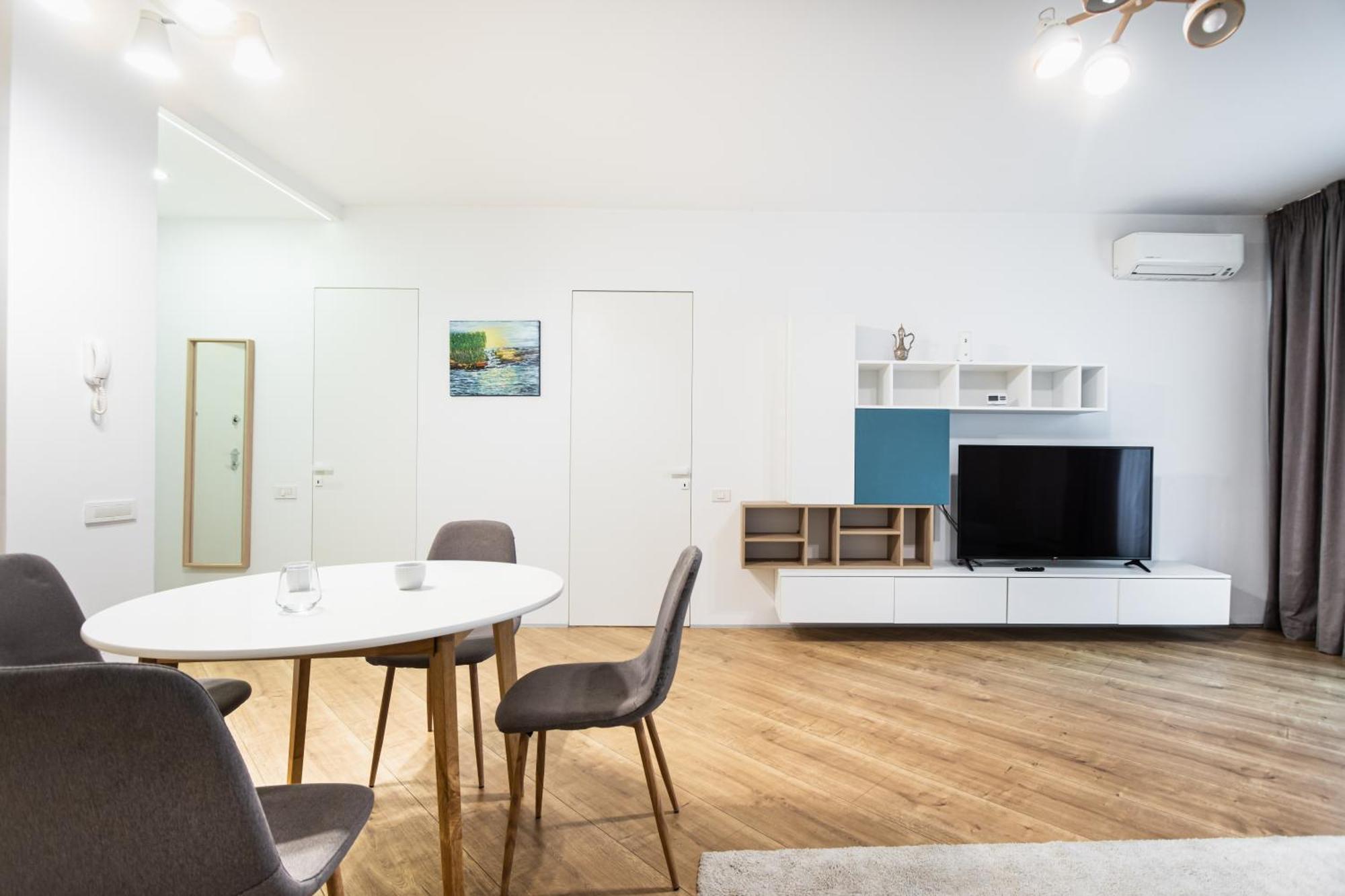 Luxury Pipera