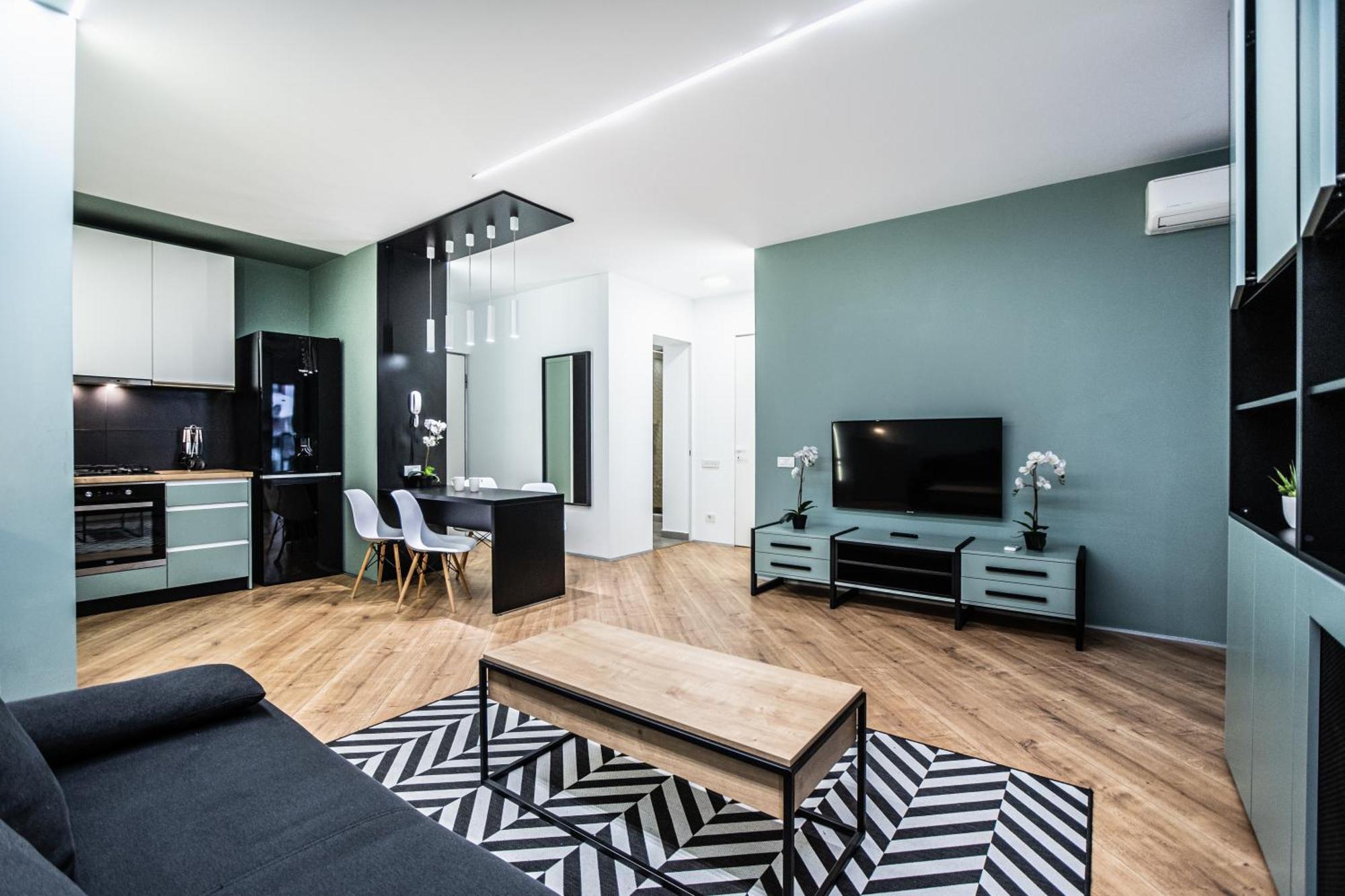 Luxury Pipera