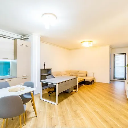 Luxury Pipera Apartment Voluntari Exterior photo