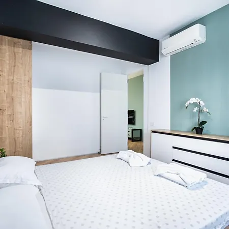 Luxury Pipera Apartment Voluntari Exterior photo
