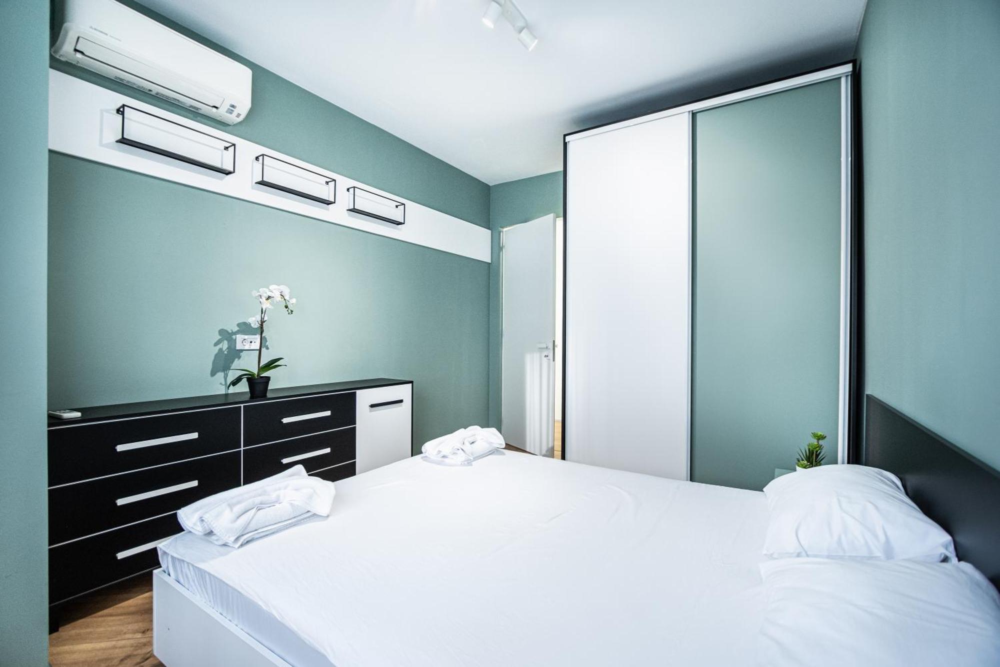 Luxury Pipera