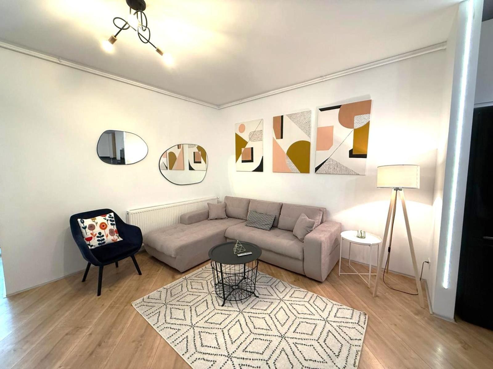 Luxury Pipera * Voluntari